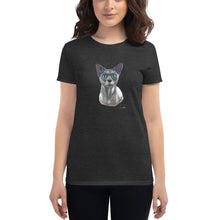 Cargar imagen en el visor de la galería, "Kali" T-Shirt Women FS