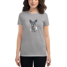 Cargar imagen en el visor de la galería, "Kali" T-Shirt Women FS